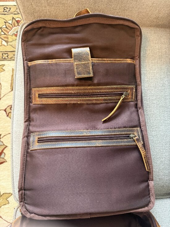 Bucket List Family original backpack Kodiak leather main image 4
